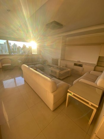apartment em Rua Carvalho Monteiro, Petrópolis - Porto Alegre - RS