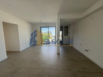 apartment em Rua Júlio Vieira, João Paulo - Florianópolis - SC