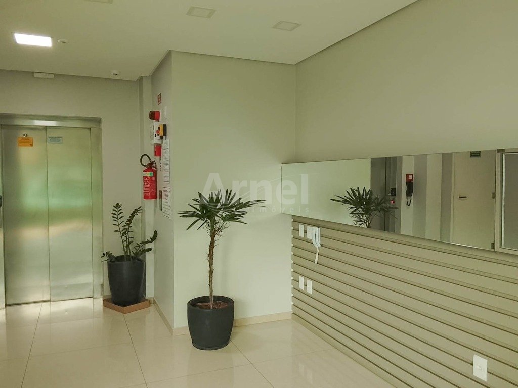 03 HALL