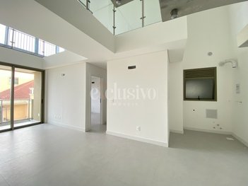apartment em Avenida dos Dourados, Jurerê Internacional - Florianópolis - SC