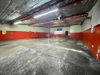 business em Avenida Desembargador Paulo de Oliveira Costa, Centro - Taubaté - SP