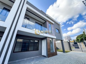 house em Rua Brasílio Bacellar Filho, Tingui - Curitiba - PR