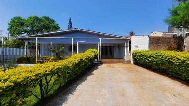house em Rua Edson Beller de Oliveira, Região do Lago - Cascavel - PR
