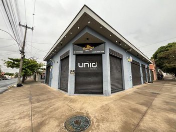 business em Avenida Manoel Conceição, Vila Rezende - Piracicaba - SP