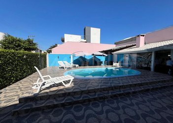 house em Rua 2350, Centro - Balneário Camboriú - SC