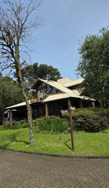 house em Avenida dos Ipês, Reserva da Serra - Canela - RS