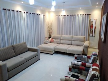 house em Rua Antonio Rodrigues Simões, Residencial Mombaça I - Pindamonhangaba - SP