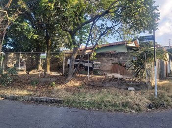 commercial_land_lot em Rua Walter Alvarenga, Canadá - Contagem - MG