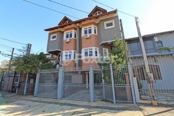 house em Rua Paulo Blaschke, Jardim Itu - Porto Alegre - RS