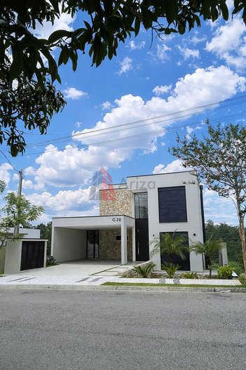 house em Avenida João XXIII, Jardim São Pedro - Mogi das Cruzes - SP