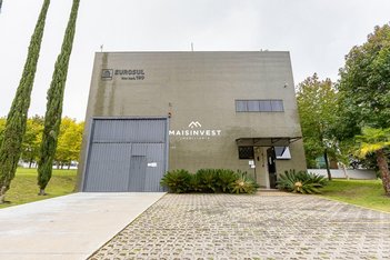 business em Rua Iapó, Alphaville Graciosa - Pinhais - PR