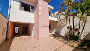 house em Rua Coronel José Vitoriano Villas Boas, Centro - Botucatu - SP
