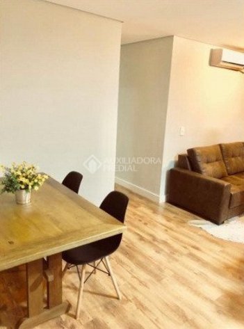 apartment em Avenida Juca Batista, Cavalhada - Porto Alegre - RS