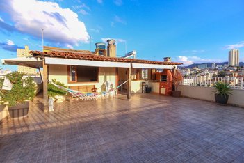 apartment em Rua Silvestre Ferraz, Sagrada Família - Belo Horizonte - MG