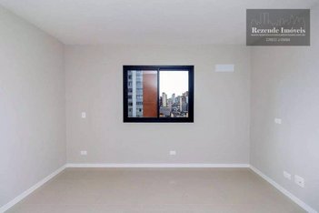 apartment em Rua Lourenço Pinto, Centro - Curitiba - PR