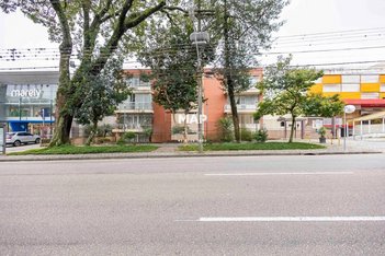 apartment em Avenida Iguaçu, Água Verde - Curitiba - PR