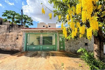 house em Rua Monsenhor João Laureano, Parque dos Bandeirantes - Ribeirão Preto - SP