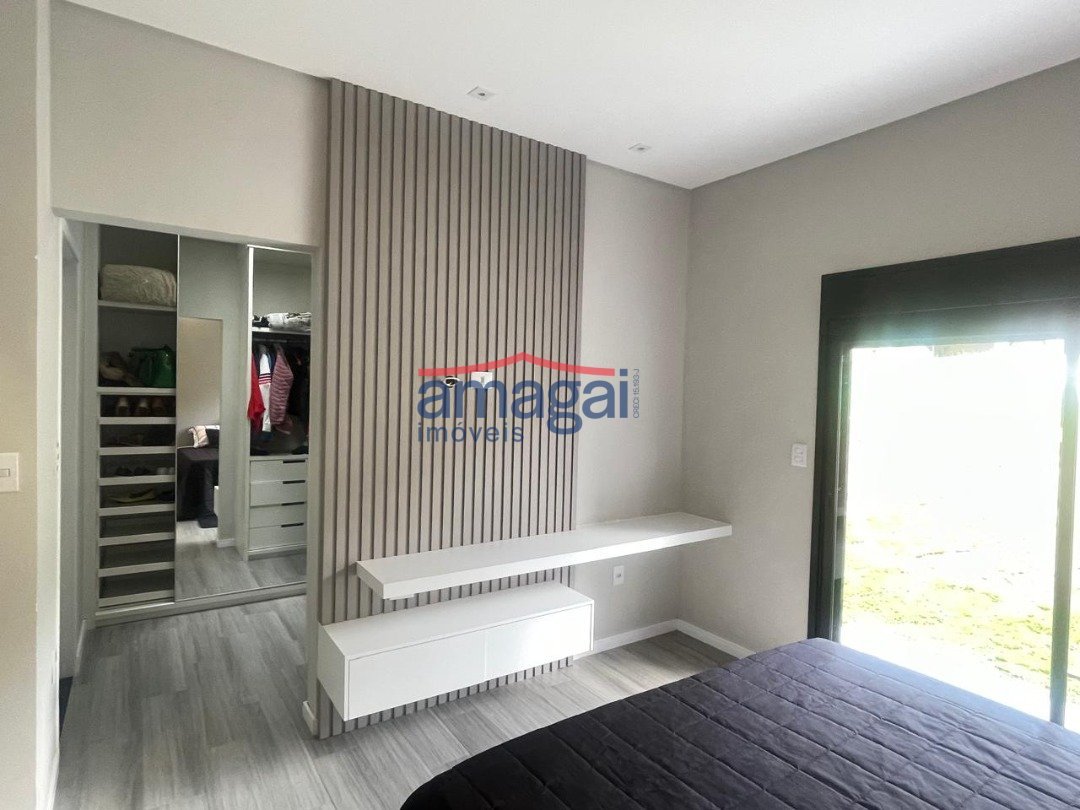 WhatsApp Image 2025-10-27 at 17.21