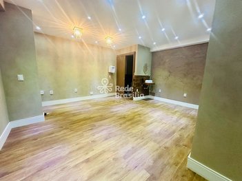 business em CLN 316 Bloco D, Asa Norte - Brasília - DF