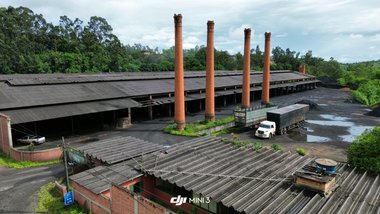commercial_building em Rodovia BR-040, Universitário - Sete Lagoas - MG