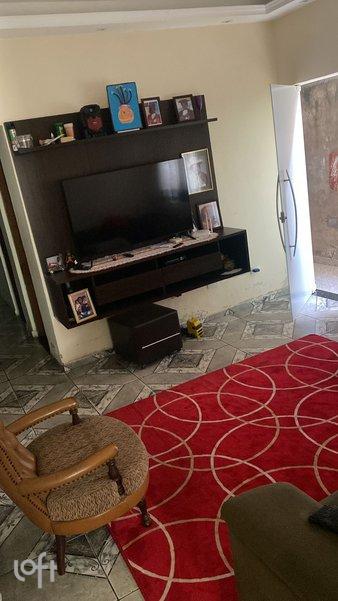 Rua Ataulfo Alves - facade01.jpg