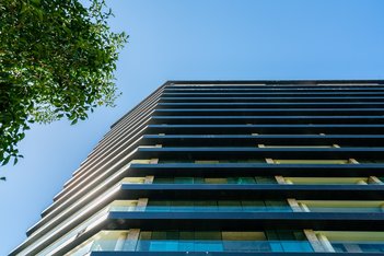 apartment em Avenida Doutor Nilo Peçanha, Chácara das Pedras - Porto Alegre - RS
