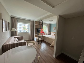 apartment em Rua Oscar Freire, Pinheiros - São Paulo - SP
