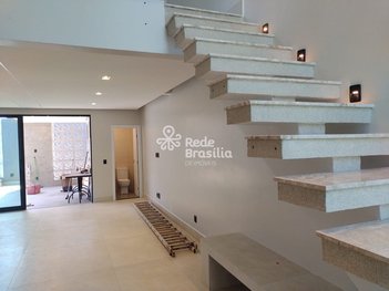 house em QE 50 Conjunto I, Guará II - Brasília - DF