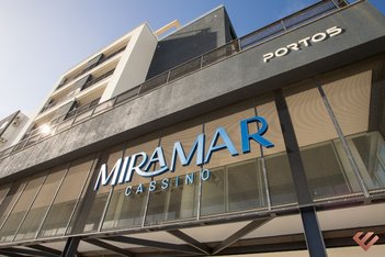 apartment em Avenida Rio Grande, Cassino - Rio Grande - RS