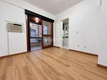 apartment em Rua General Cipriano Ferreira, Centro Histórico - Porto Alegre - RS