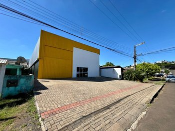 industrial em Rua Santo Antônio - E, Santa Maria - Chapecó - SC