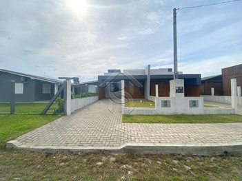 house em Rua Luís Comunelli, Rainha do Mar - Xangri-Lá - RS