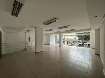 business em Rua Fagundes dos Reis, Centro - Passo Fundo - RS