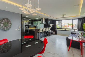 apartment em Rua Cananéia, Vila Jardim - Porto Alegre - RS