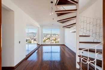 apartment em Rua Chile, Jardim Botânico - Porto Alegre - RS
