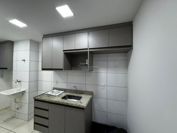 apartment em Avenida Thereza Ana Cecon Breda, Jardim das Colinas - Hortolândia - SP