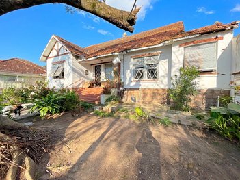 house em Rua Comendador Antônio Fontoura, Glória - Porto Alegre - RS