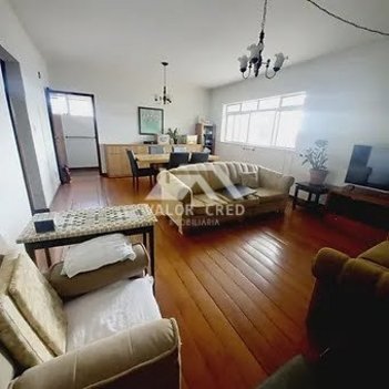 apartment em Rua Doutor Wenceslau Braz, Centro - Varginha - MG