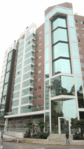 apartment em Rua Visconde de Taunay, Atiradores - Joinville - SC