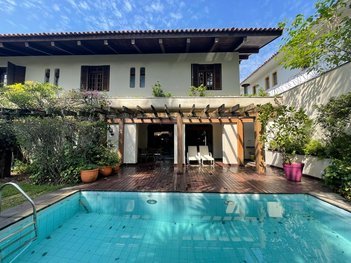 house em Rua Cardeal Cagliori, Alto de Pinheiros - São Paulo - SP