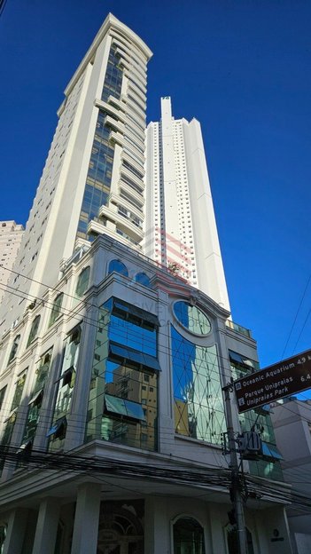 apartment em Avenida Brasil, Pioneiros - Balneário Camboriú - SC