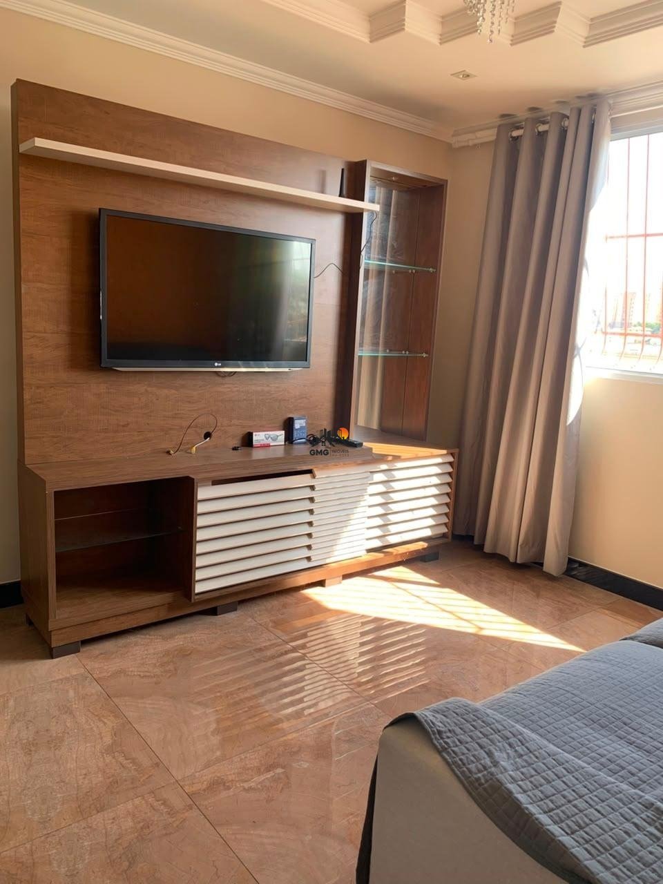 Apartamento com 2 quartos — Santa Amélia, Belo Horizonte
