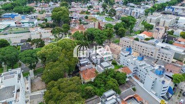 house em Rua Doutor Raul Carneiro Filho, Água Verde - Curitiba - PR