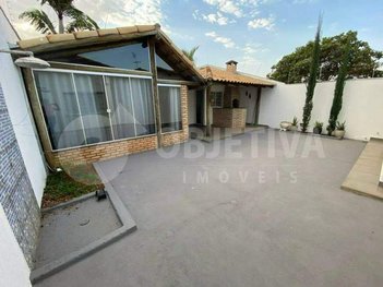house em Rua Guaíra, Jardim Karaíba - Uberlândia - MG