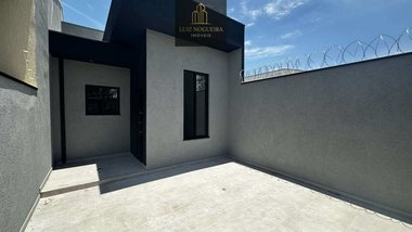 house em Avenida Atílio Amadei, Residencial Campo Belo - Pindamonhangaba - SP