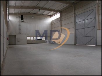 industrial em Leonil Crê Bortolosso,, Quitaúna - Osasco - SP