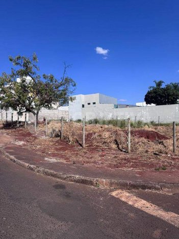 land_lot em Rua Fábio Andrade Cunha, Jardim Colina - Uberlândia - MG