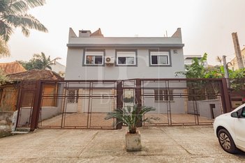 house em José Gertum, Chácara das Pedras - Porto Alegre - RS