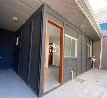 house em Rua Isaac Guelmann, Novo Mundo - Curitiba - PR