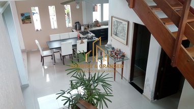 house em Rua Vinte Quatro, Jardim São Lourenço - Bertioga - SP